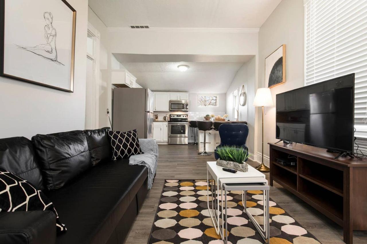 Louisville Dream House 4Br 2Ba By Cozysuites Экстерьер фото