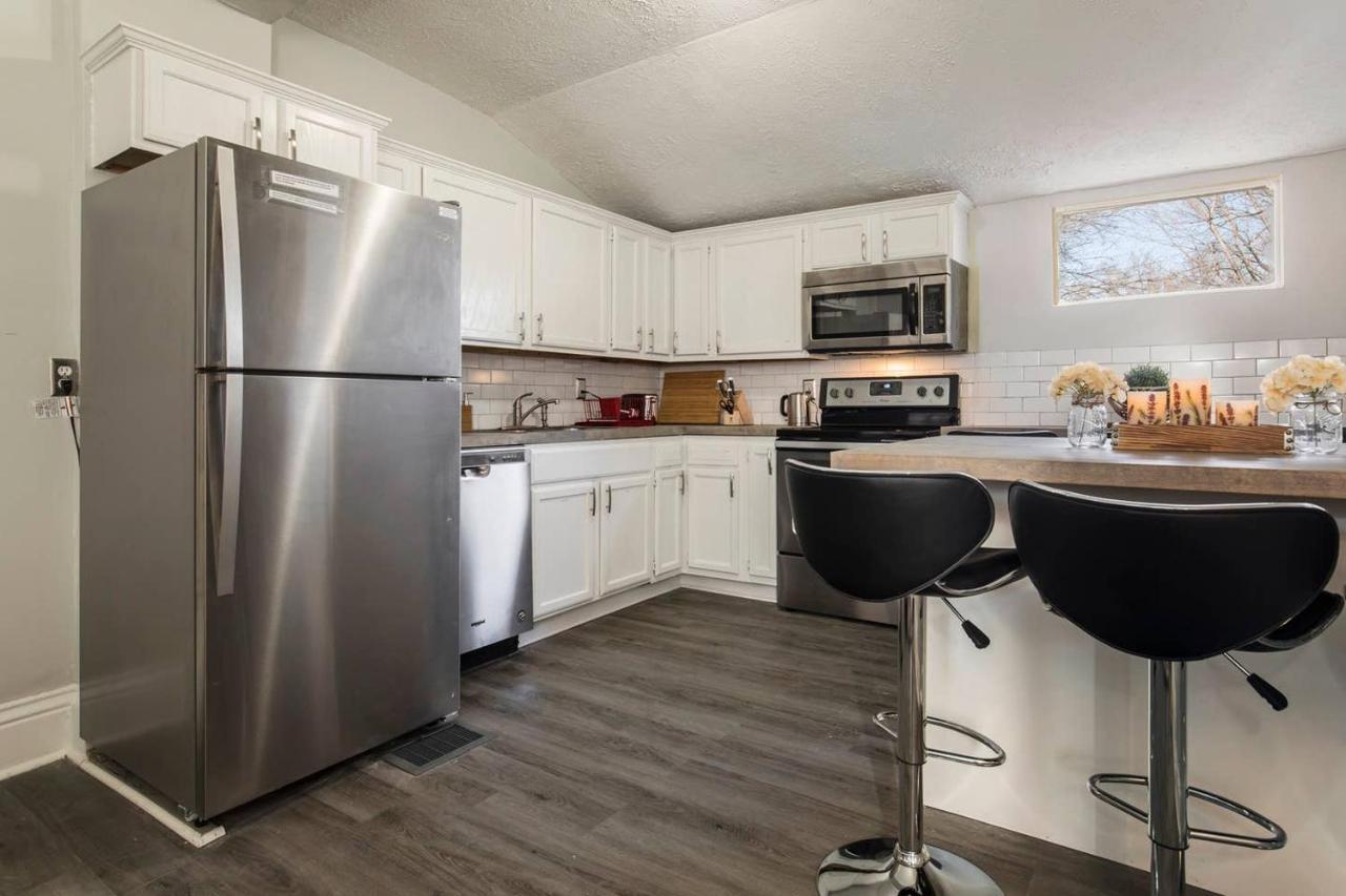 Louisville Dream House 4Br 2Ba By Cozysuites Экстерьер фото