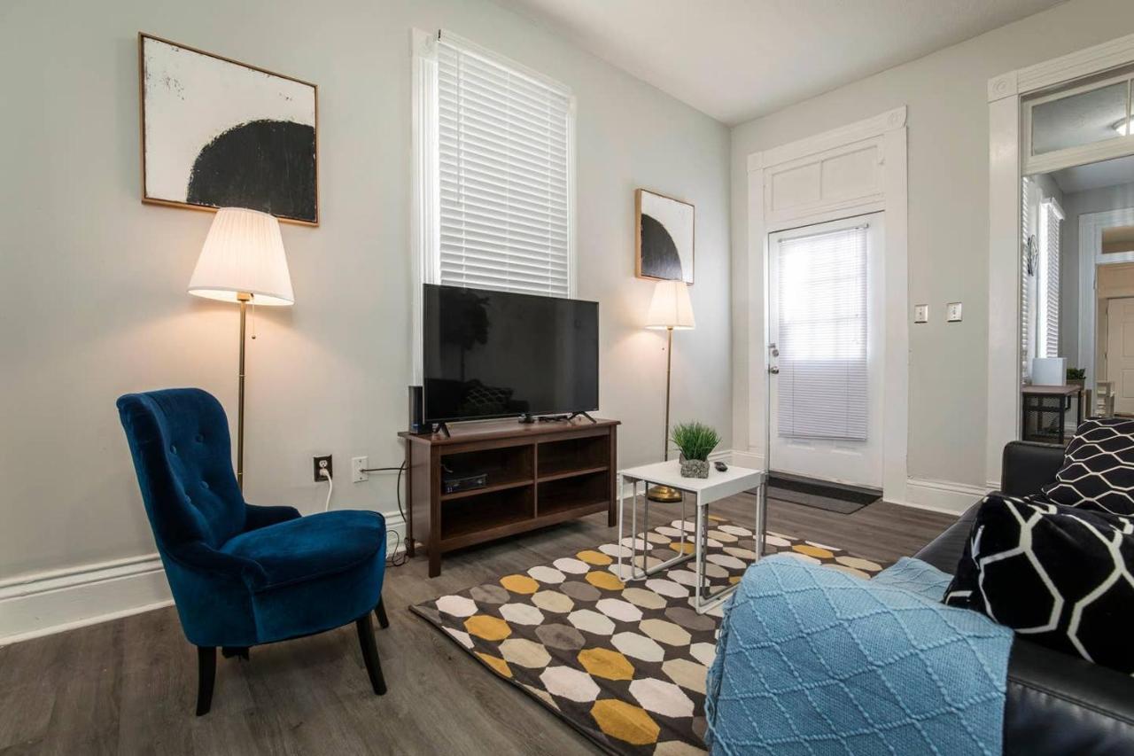 Louisville Dream House 4Br 2Ba By Cozysuites Экстерьер фото