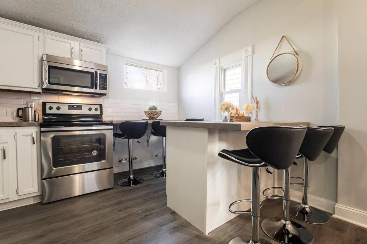 Louisville Dream House 4Br 2Ba By Cozysuites Экстерьер фото