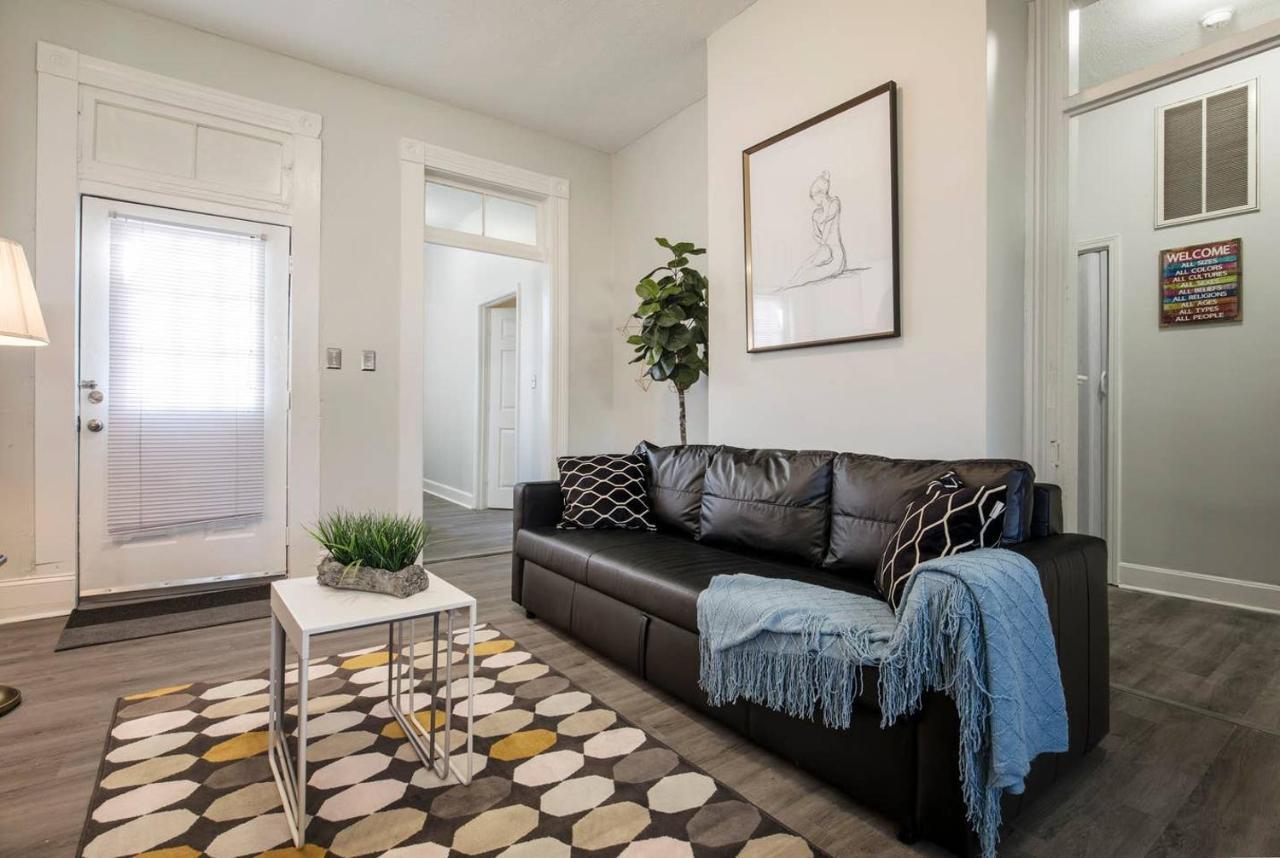 Louisville Dream House 4Br 2Ba By Cozysuites Экстерьер фото