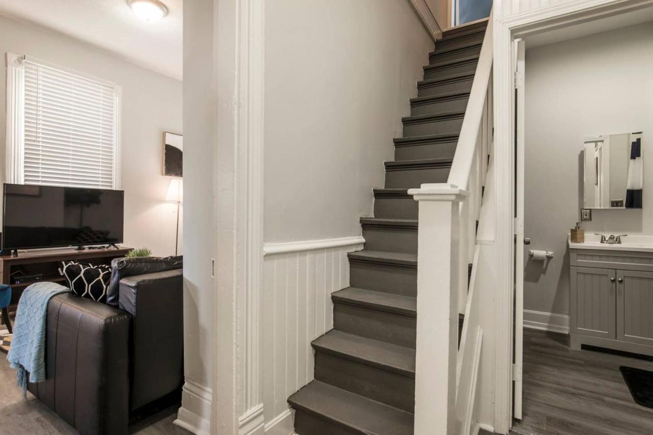 Louisville Dream House 4Br 2Ba By Cozysuites Экстерьер фото